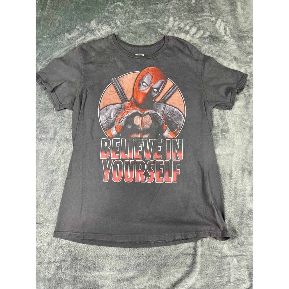 men's large Brown Deadpool shirt good condition